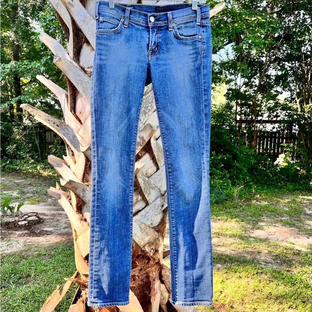 Citizens of Humanity Avedon #133 Stretch/ Low Waist Stovepipe Size-28